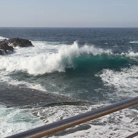 Acogedor Con Vista Al Mar 아파트